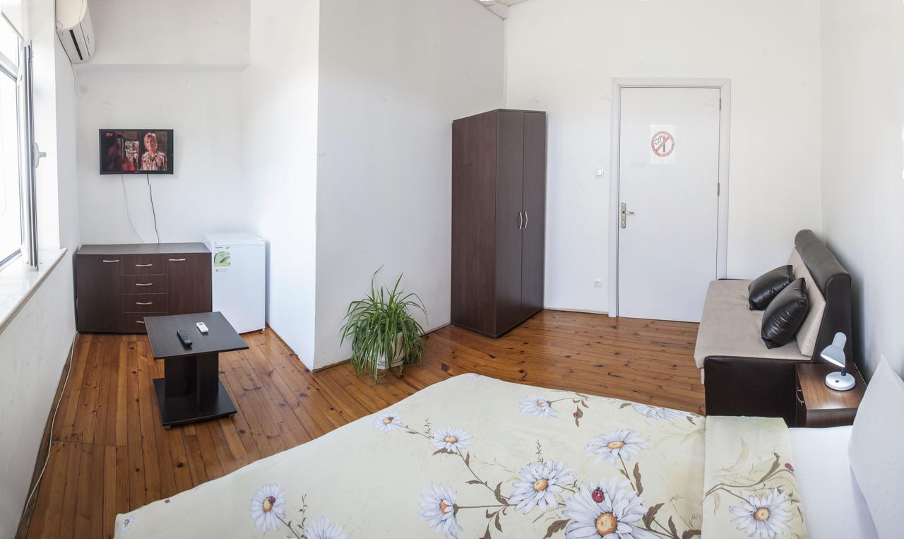 Sofia Central Guest Rooms Extérieur photo